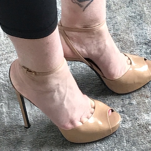 Yves Saint Laurent platform shoe - Picture 5 of 7